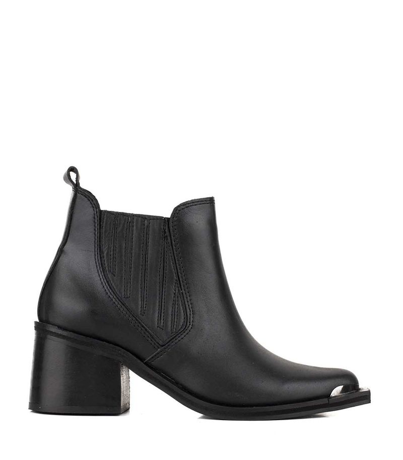 Bota-clasica-de-vestir-en-cuero-negro-con-elastico.jpg