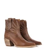 Botas-cortas-texanas-de-cuero-whisky.jpg