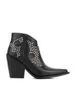 Botas-cortas-texanas-en-cuero-negro-con-tachas.jpg