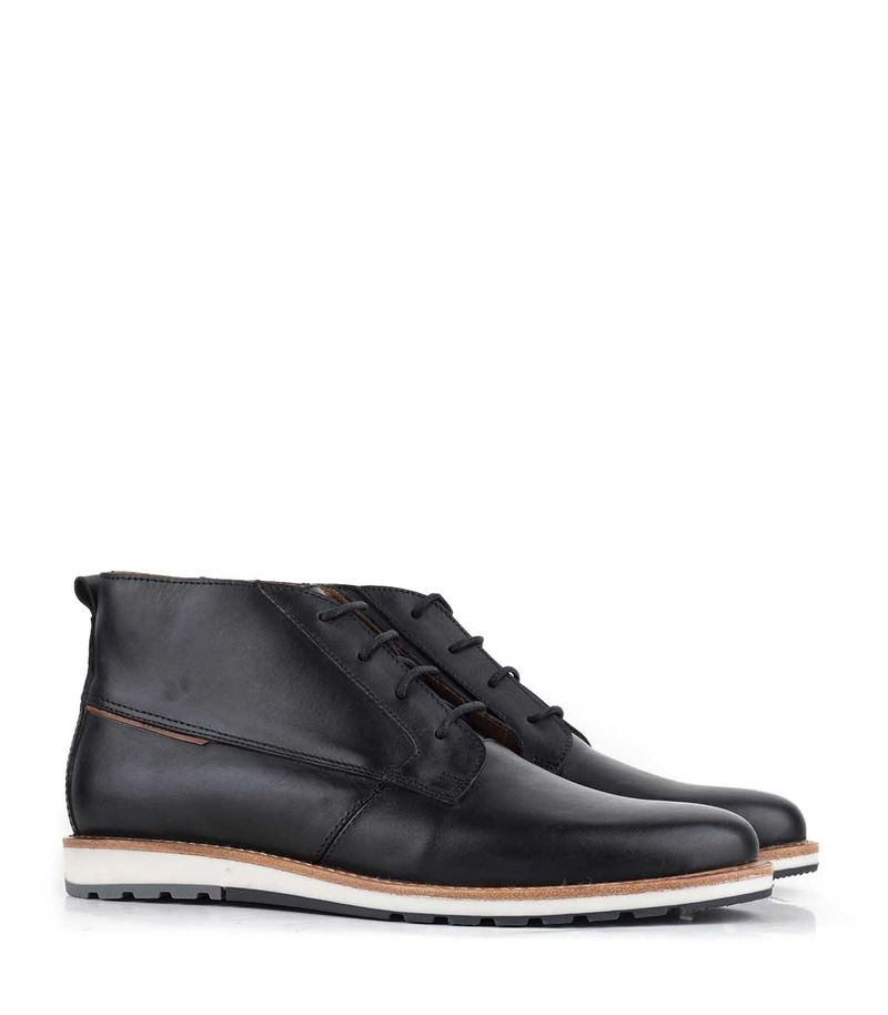 Botin-urbano-de-cuero-negro-con-base-combinada.jpg