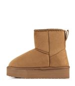 Pantubotas-de-gamuza-con-plataforma-color-suela.jpg