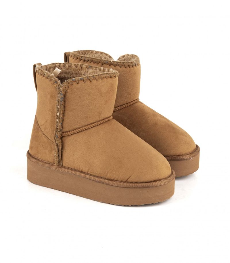Pantubotas-de-gamuza-con-plataforma-color-suela.jpg