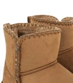 Pantubotas-de-gamuza-con-plataforma-color-suela.jpg