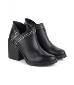 Bota-de-vestir-negra-en-cuero-con-taco-y-tachas.jpg