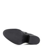 Bota-de-vestir-negra-en-cuero-con-taco-y-tachas.jpg