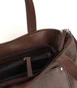Cartera-clasica-de-simil-en-chocolate.jpg
