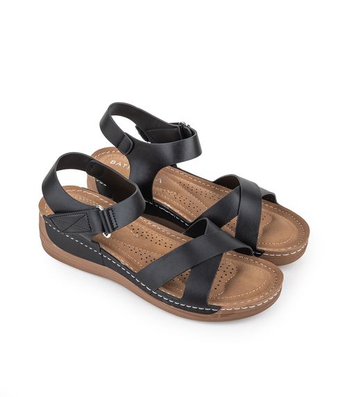 Sandalia simil con base media y tiras cruzadas