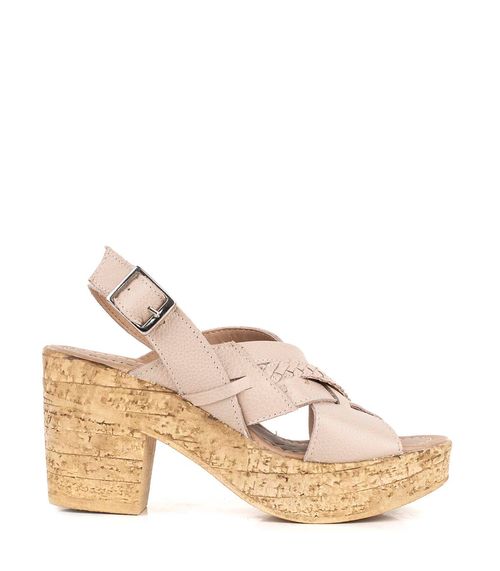 Sandalias de cuero con plataforma y tiras cruzadas