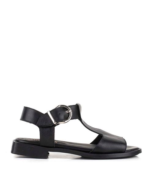 Sandalias bajas de cuero con hebilla regulable