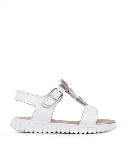 Sandalias en cuero con corazones y hebilla