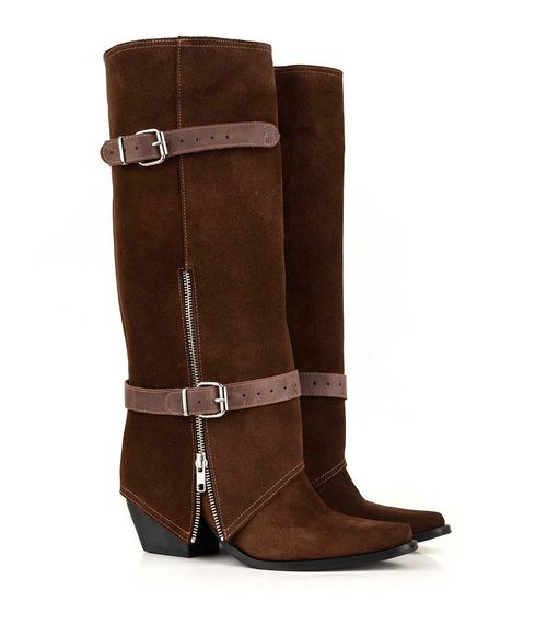 Bota texana alta de gamuza con cierres y hebillas